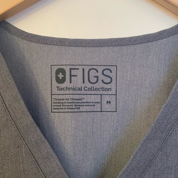 Figs Catarina Scrub Top Size Medium - Picture 7 of 8